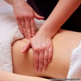 massagem modeladora na barriga